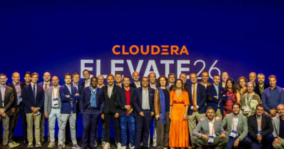 Foto di gruppo delle persone di Cloudera
