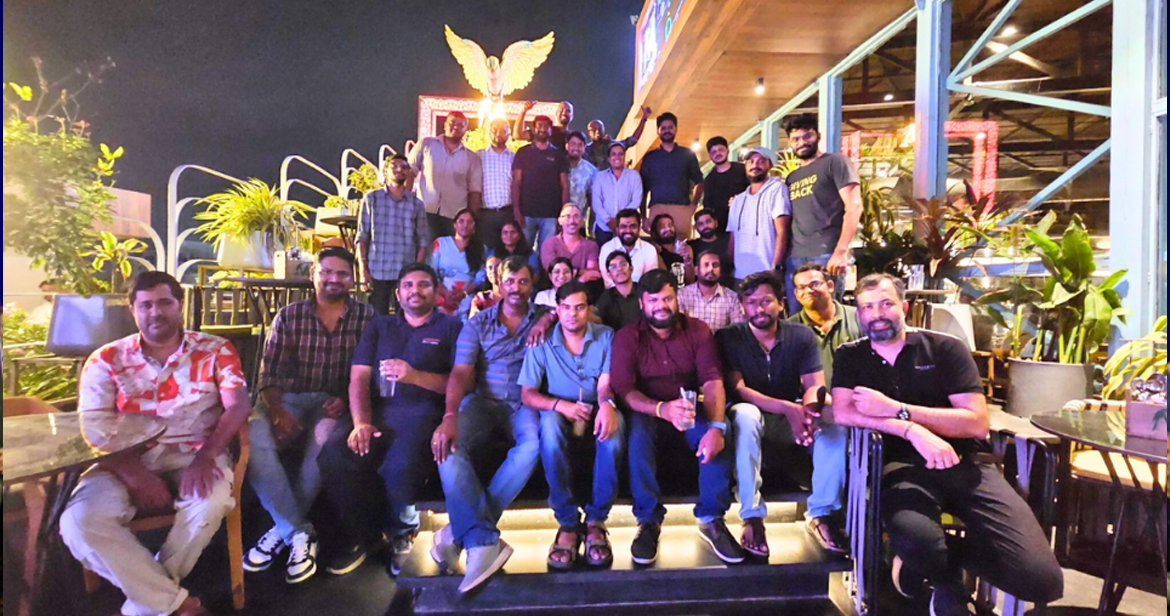 Foto di gruppo dei dipendenti Cloudera